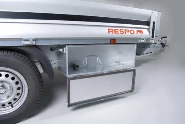 Iso lavettikärry 3500 kg Respo 3500P552T225-33, kantavuus 2530+150 kg, 550x235 cm – Trailerman