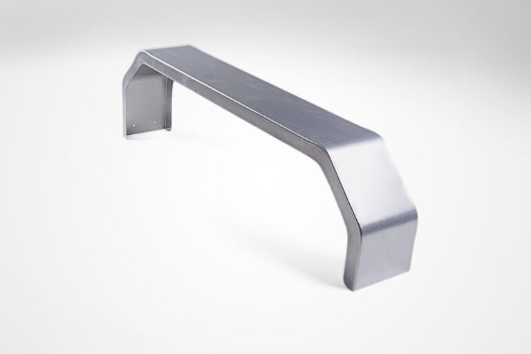 Lokasuoja kahdelle akselille 220x1500 mm
