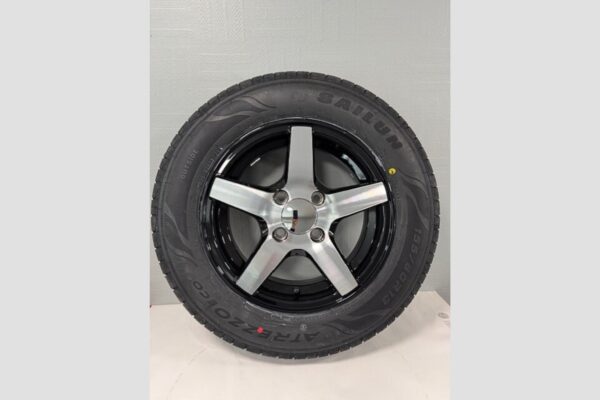 Perävaunun kitkarengas 155/80R13 aluvanteella