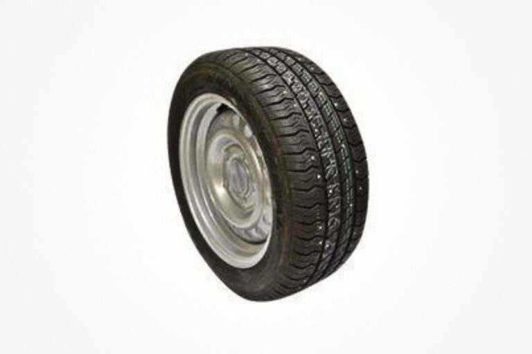 Perävaunun nastarengas 195/50R13