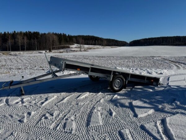 Jarruton-perakarry-750kg-186x411x18cm-Respo-750M411L186-18-Inline-Trailerman-4.jpg
