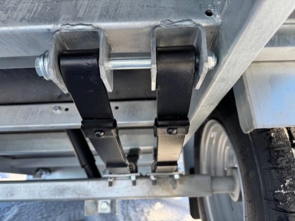 Jarruton-perakarry-750kg-186x411x18cm-Respo-750M411L186-18-Inline-Trailerman-6.jpg